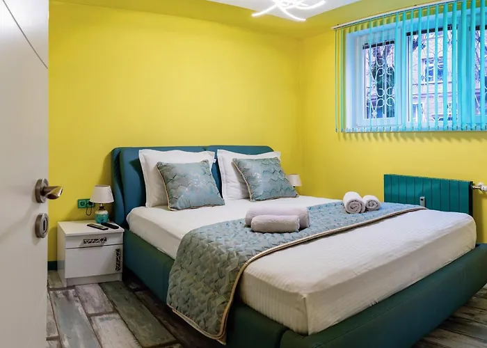 Sofiel Cozy Apartment - Top Center Sofia